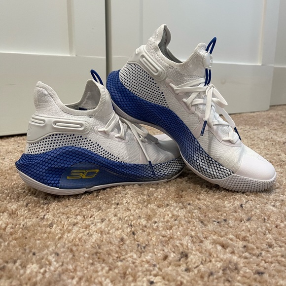 Curry 6 Dub Nation Colorway basketball shoes - Picture 1 of 6